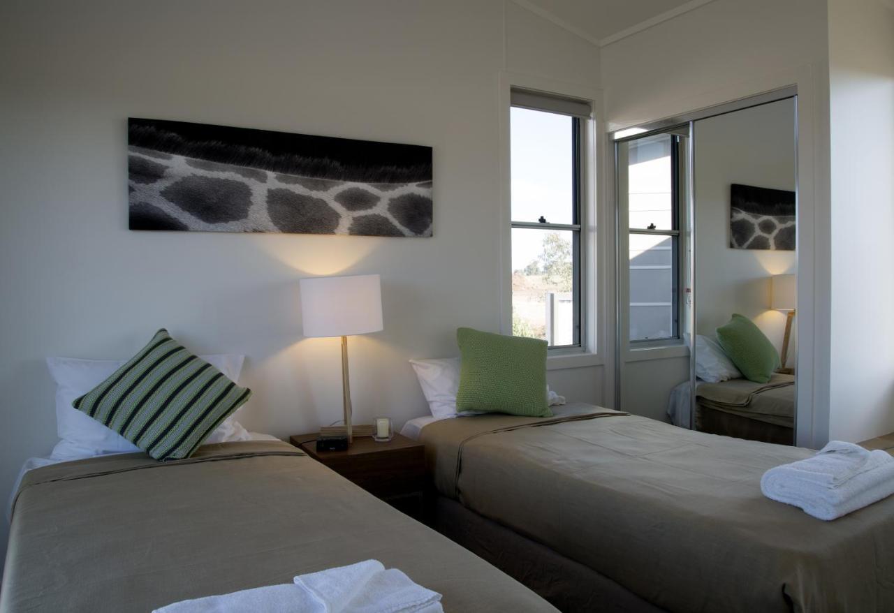 Savannah Cabins, Taronga Western Plains Zoo Dubbo Exterior photo