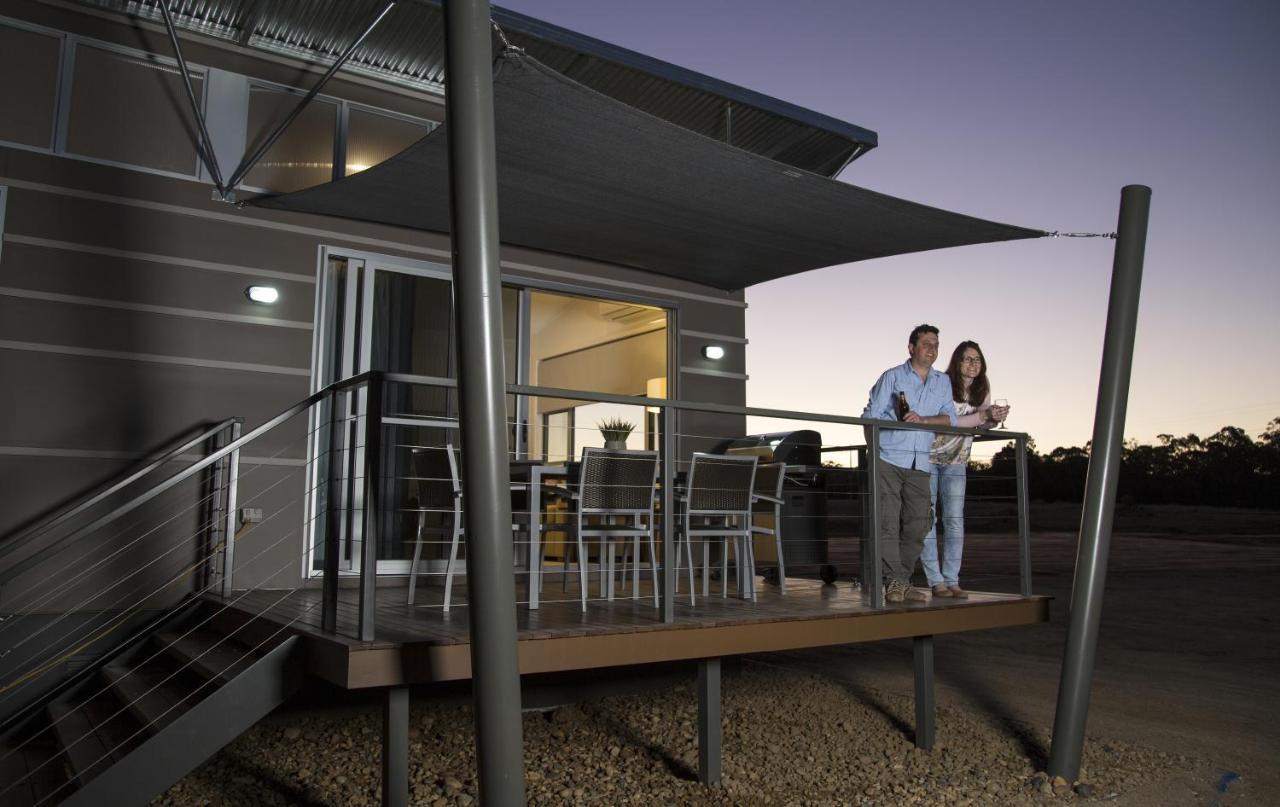 Savannah Cabins, Taronga Western Plains Zoo Dubbo Exterior photo
